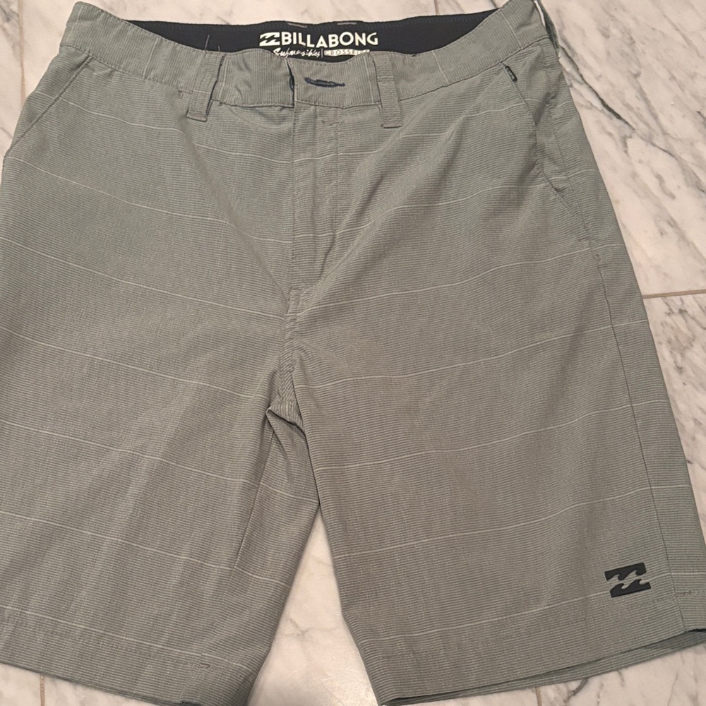 Billabong Size 27 Boys Gray Submersible Crossfire Shorts